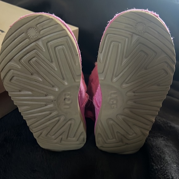 Mini Bailey Bow Ugg Boot - Picture 3 of 7